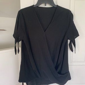 NWOT Chiffon Loose fit Cross Front Dress Blouse. Short tie sleeves. Black. US M.